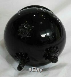 Late Victorian Mary Gregory Hand-Painted Black Art Glass Footed Box 4 High