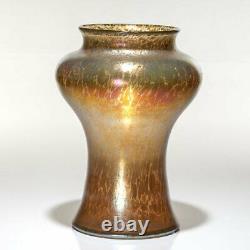 Loetz Austrian Art Nouveau Striking Iridescent Papillon Vase 13 C. 1900