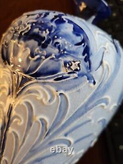 MOORCROFT Florian Poppy vase (for James Macintyre) BLUE white early 1900