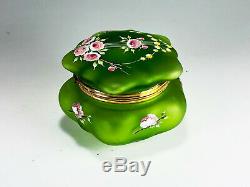 MOSER Decorated Blown Out Jewelery Patch Box Emerald Green Roses Wild Roses