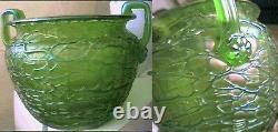 MUSEUM QUALITY LOETZ GREEN RIBBED IRIDESCENT GLASS VASE ca 1900