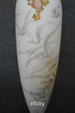 Mt Washington Signed Colonial Ware Opal Glass Flying Snow Geese Pedestal Vase