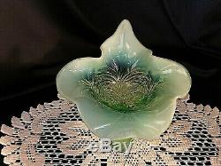 RARE Northwood Victorian Era Jack in the Pulpit Uranium Art Glass