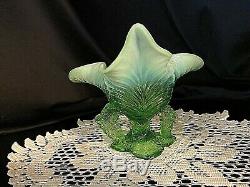 RARE Northwood Victorian Era Jack in the Pulpit Uranium Art Glass