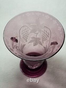 Rare Pairpoint Amethyst Grapes & Leaves Engraved Vase With Handles & Rings 1920s