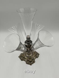 Rare Vintage Victorian Art Deco 5 Cone Flute Glass Vase Silver Plate Base Rare Vintage Victorian Art Deco 5 Cone Flute Glass Vase Silver Plate Base