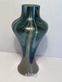Rindskopf Bohemian Art Nouveau Green Iridescent Pull Feathers Vase Circa 1920 Rindskopf Bohemian Art Nouveau Green Iridescent Pull Feathers Vase Circa 1920