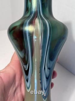 Rindskopf Bohemian Art Nouveau Green Iridescent Pull Feathers Vase Circa 1920 Rindskopf Bohemian Art Nouveau Green Iridescent Pull Feathers Vase Circa 1920