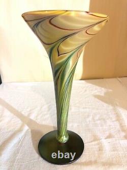 Steven Lundberg Glass Art Studio Pulled Feather Vase-Label Signed Gold Aurene