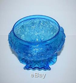 VINTAGE LARGE BEAUTIFUL FENTON POPPY BLUE GLASS RUFFLED LAMP SHADE. Shade Only