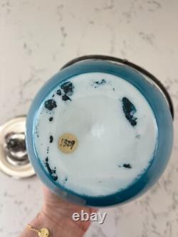 VTG Hand Painted Victoria Couple Washington Crown Milano Art Glass Jar VTG Hand Painted Victoria Couple Washington Crown Milano Art Glass Jar