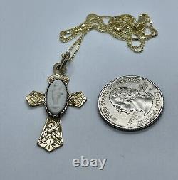 Victorian Engraved RG Applied Art Glass Cameo Christain Cross Pendant Necklace