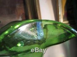 Victorian Green Art Glass RIGAREEE Epergne Opalescent Vase 15.5