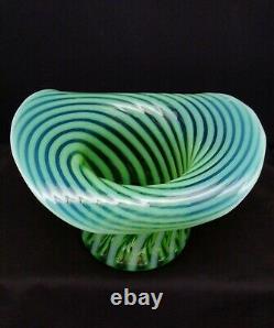 Vintage Fenton Green Opalescent Spiral Optic Swirl Glass Large 9 Top Hat 1939