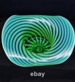 Vintage Fenton Green Opalescent Spiral Optic Swirl Glass Large 9 Top Hat 1939