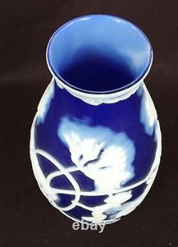 Vintage Kathleen Orme 11 Cameo Art Glass Fairy Vase Signed & Serial Numbered