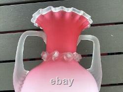 Vintage Mt. Washington Ewer Pink Ombré Ruffle Satin Glass Vase 9