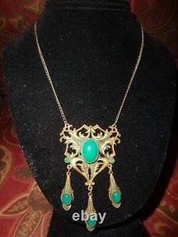 Vintage Victorian Art Nouveau Jade Glass Cab Drippy Necklace Old Estate