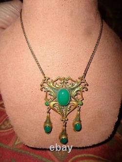 Vintage Victorian Art Nouveau Jade Glass Cab Drippy Necklace Old Estate