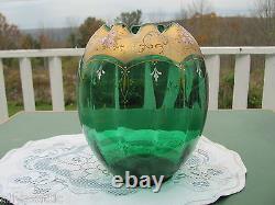 Vintage Victorian Bohemian Green Emerald Glass Palace Size Rose Bowl Vase