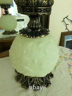 Vtg Fenton Gone With the Wind Puffy Lamp Lime Green Poppy Christmas Pre-Owned