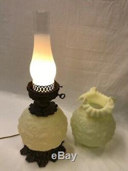 Vtg Fenton Uranium Vaseline Glass GWTW Table Lamp Satin Custard Poppy Glow Green