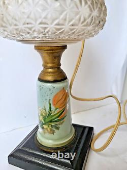 Vtg Sandwich Glass Electric Lamp Victorian Art Deco Tulip Glass Brass