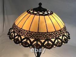 Vtg Stained Glass Lamp Shade Arts & Crafts Tiffany Style 19 Large Caramel Slag
