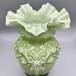 XL Stunning SOFT GREEN CASED GLASS CENTERPIECE VASE Victorian-Style Ruffled MINT