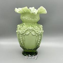 XL Stunning SOFT GREEN CASED GLASS CENTERPIECE VASE Victorian-Style Ruffled MINT